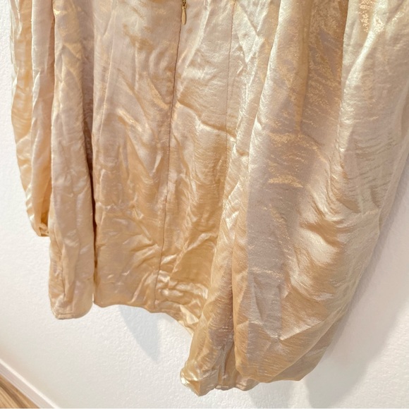 136. MAJORELLE Carla Dress In Metallic Neutral Size M